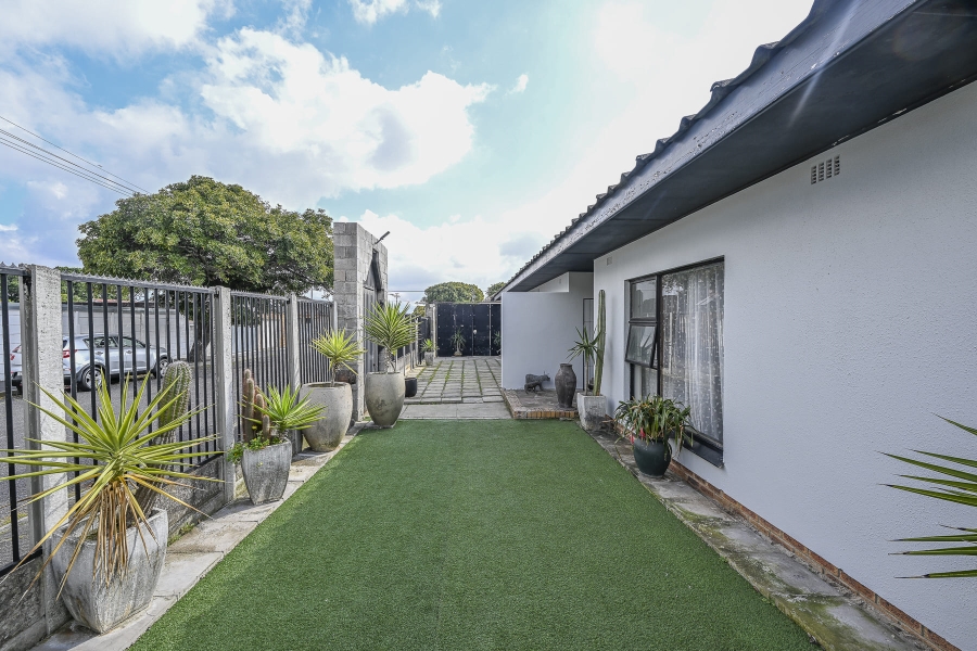 4 Bedroom Property for Sale in Vasco Estate Western Cape